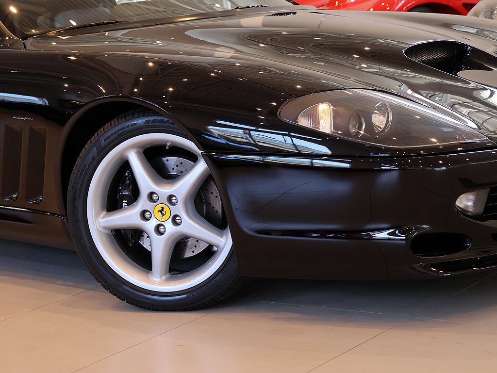 Used 1997 Ferrari 550 Maranello image 21