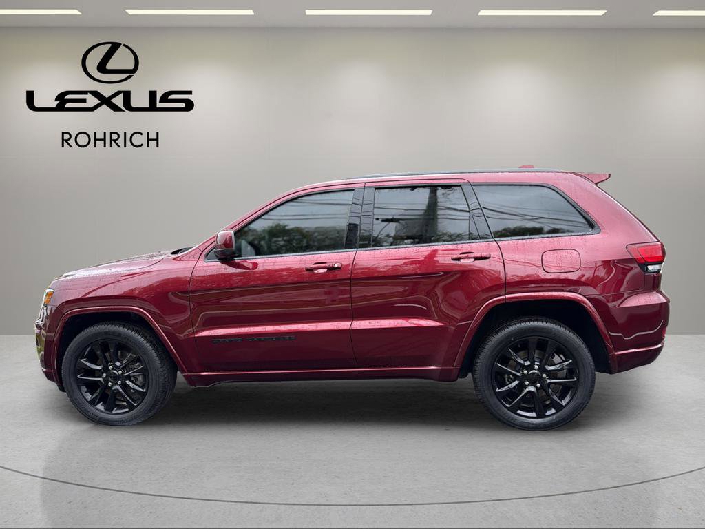 Used 2021 Jeep Grand Cherokee Laredo X AWD/4WD image 9
