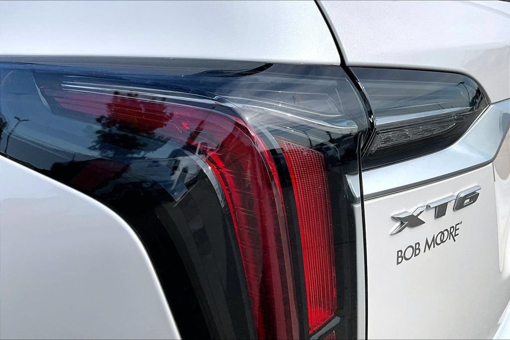 Certified 2024 Cadillac XT6 Sport w/ Technology Package AWD/4WD image 33