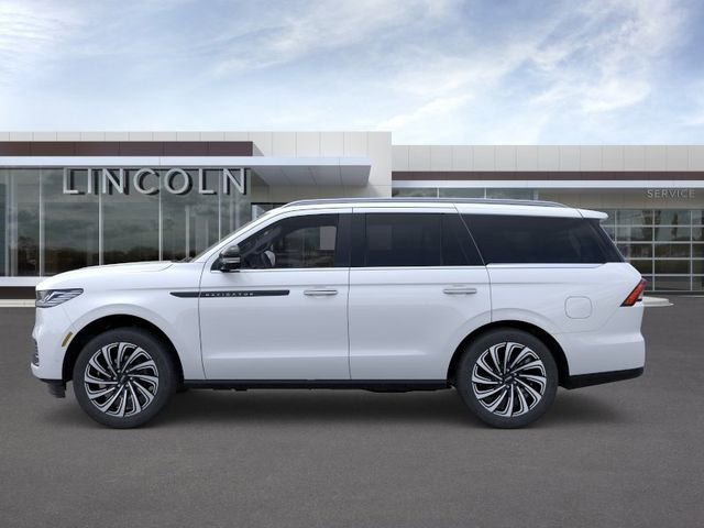 New 2025 Lincoln Navigator Black Label image 3