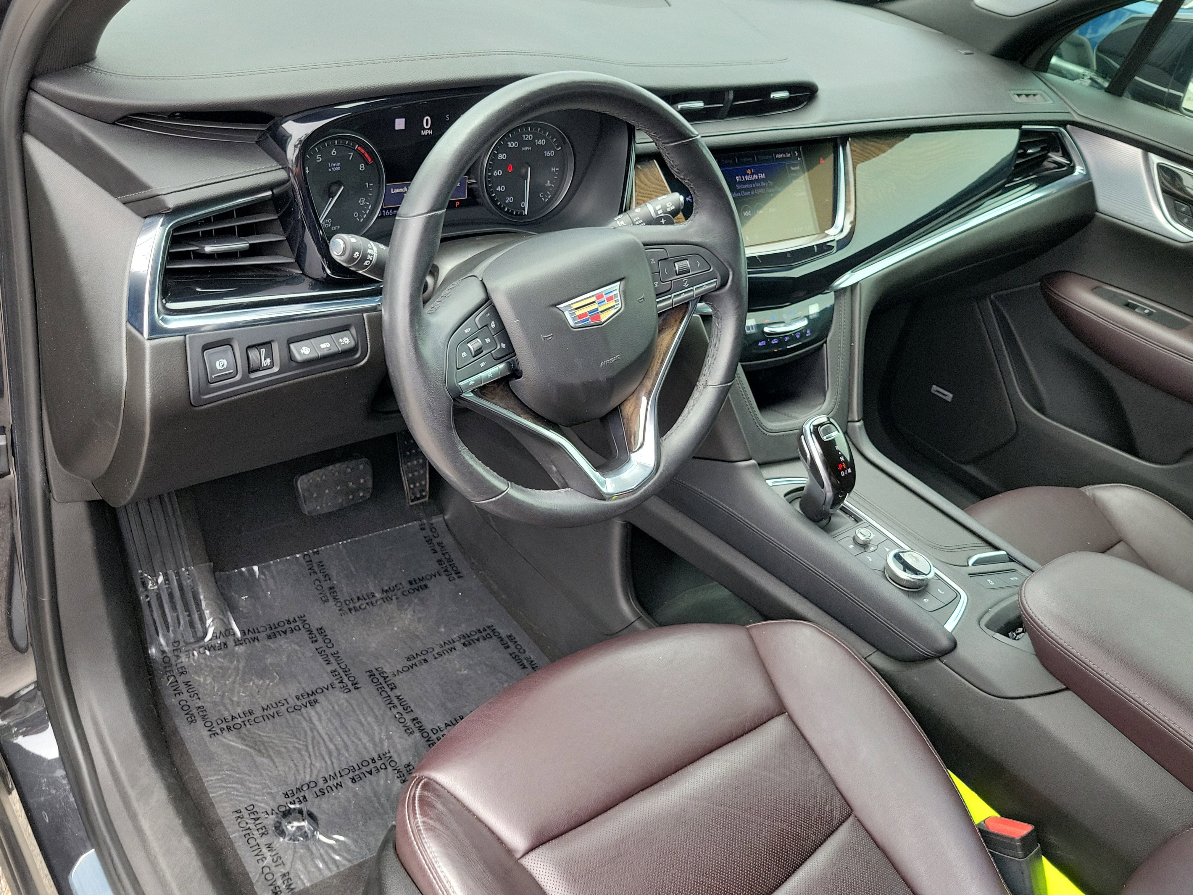 Used 2020 Cadillac XT6 Premium Luxury FWD image 22