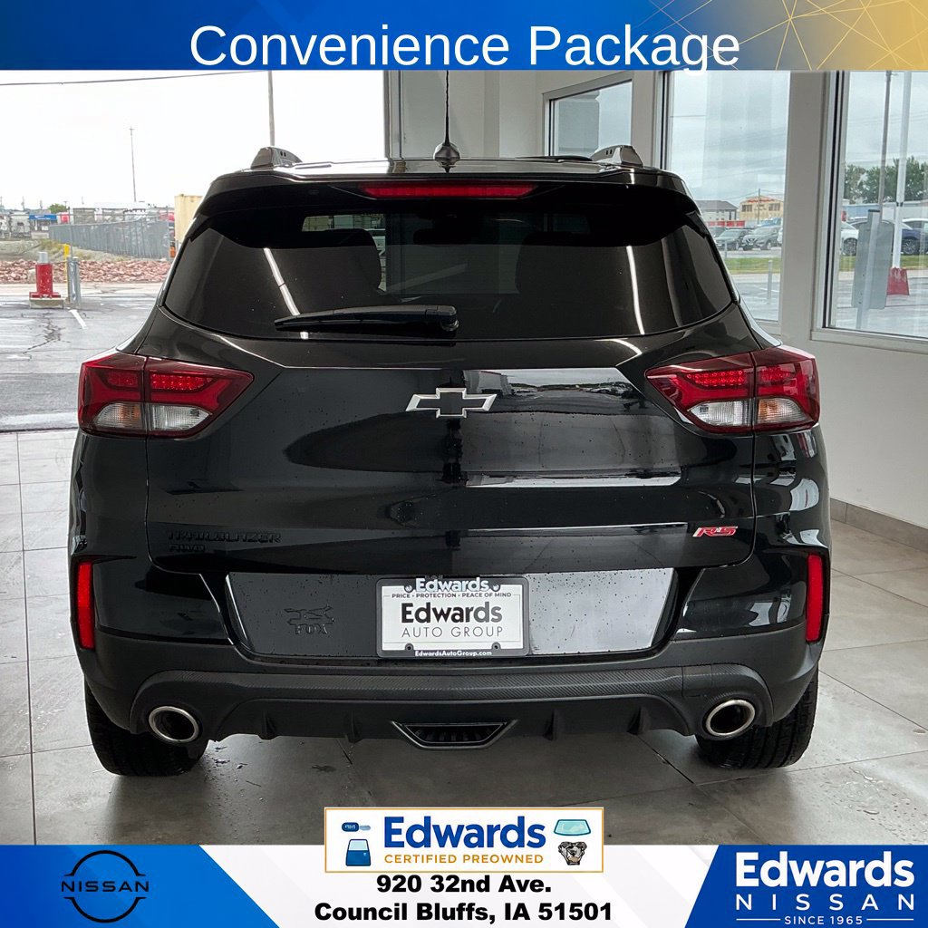 Used 2023 Chevrolet TrailBlazer RS w/ Sun and Liftgate Package AWD/4WD image 8
