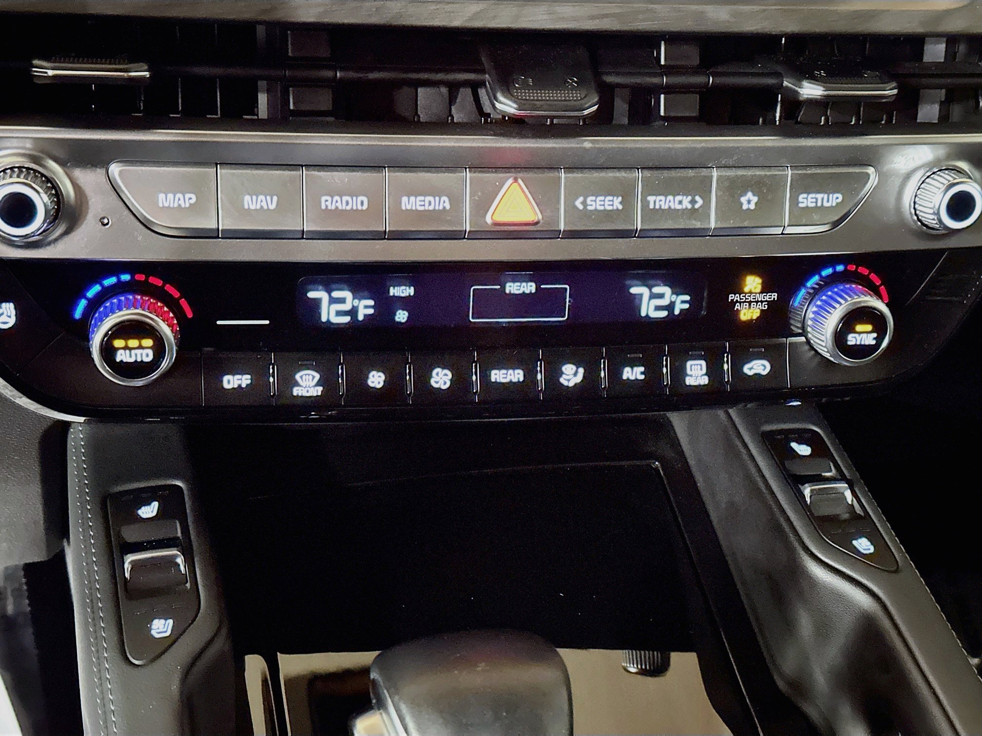Used 2024 Kia Telluride EX X-Line AWD/4WD image 16