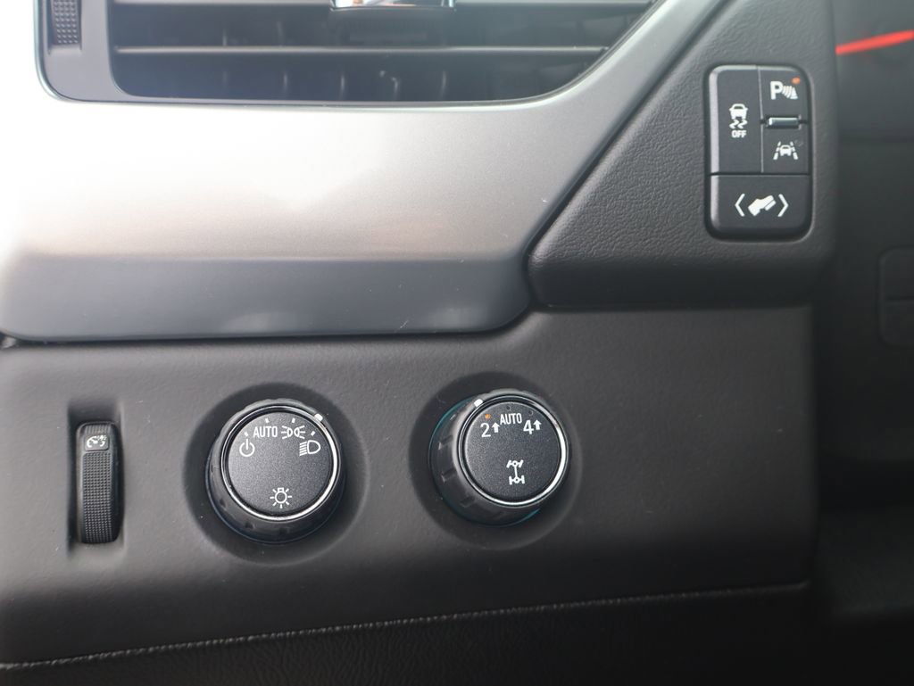 Used 2020 Chevrolet Tahoe LT image 18