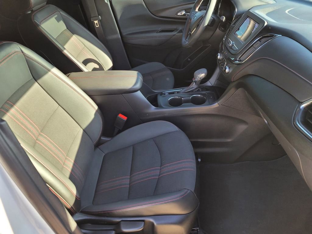 Used 2024 Chevrolet Equinox RS image 10