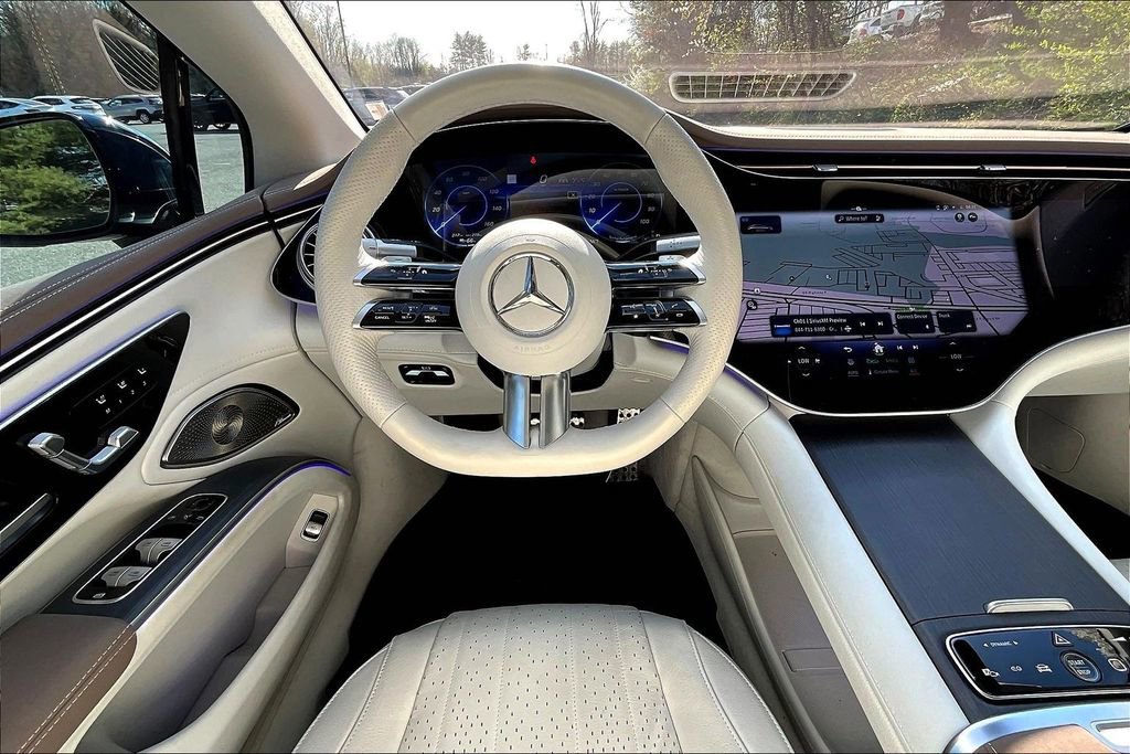 Certified 2023 Mercedes-Benz EQS 580 4MATIC Sedan image 5