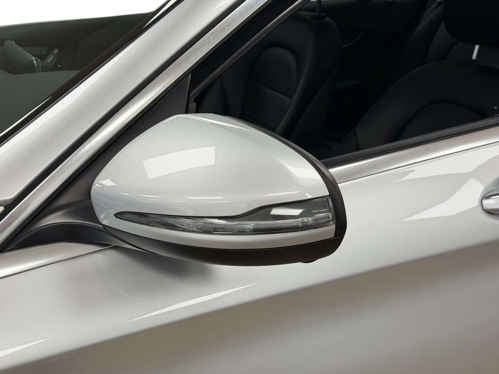 Used 2016 Mercedes-Benz C 300 4MATIC Sedan image 27