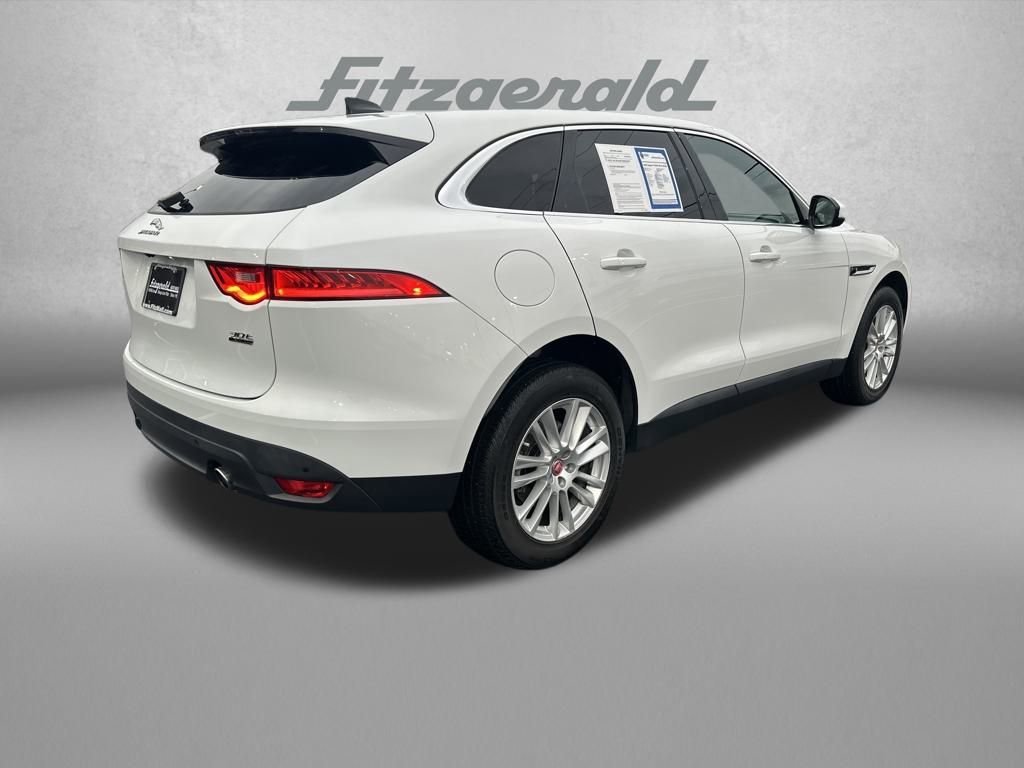 Used 2020 Jaguar F-PACE Prestige image 7