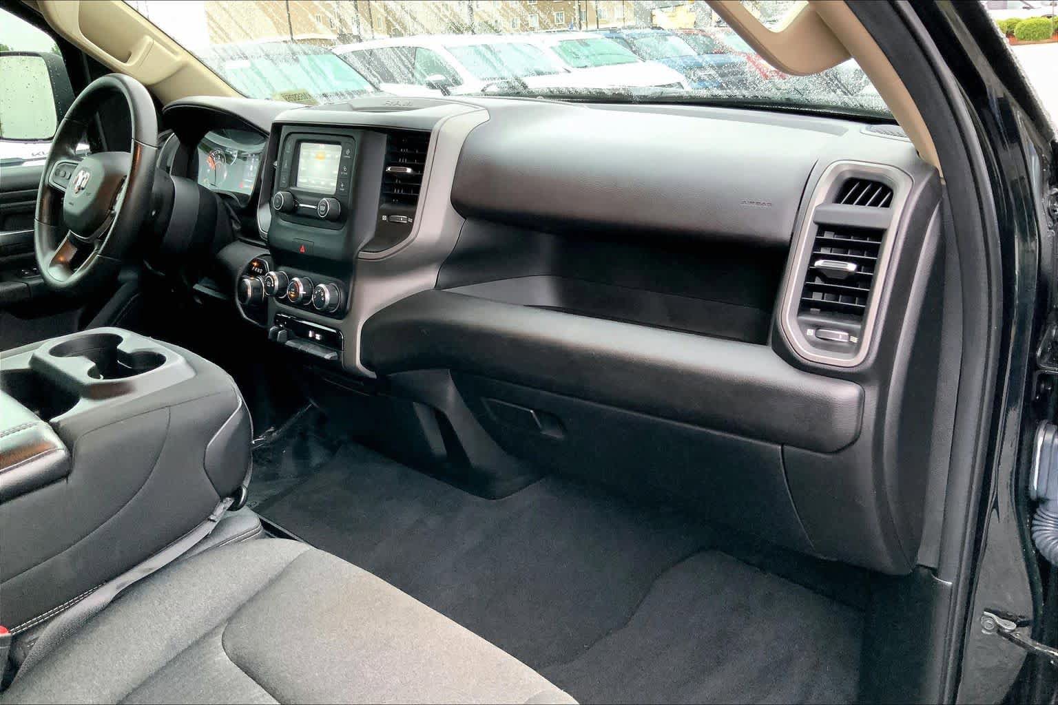 Used 2019 RAM 1500 Tradesman AWD/4WD image 17