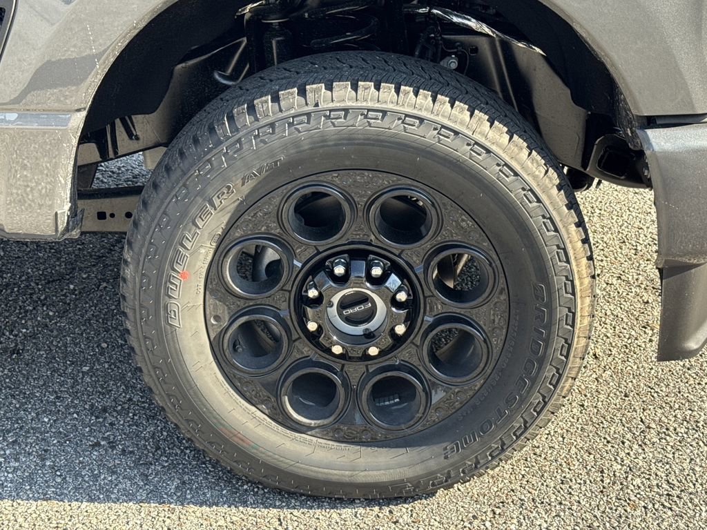 New 2026 Ford F250 Lariat w/ Black Appearance Package image 12