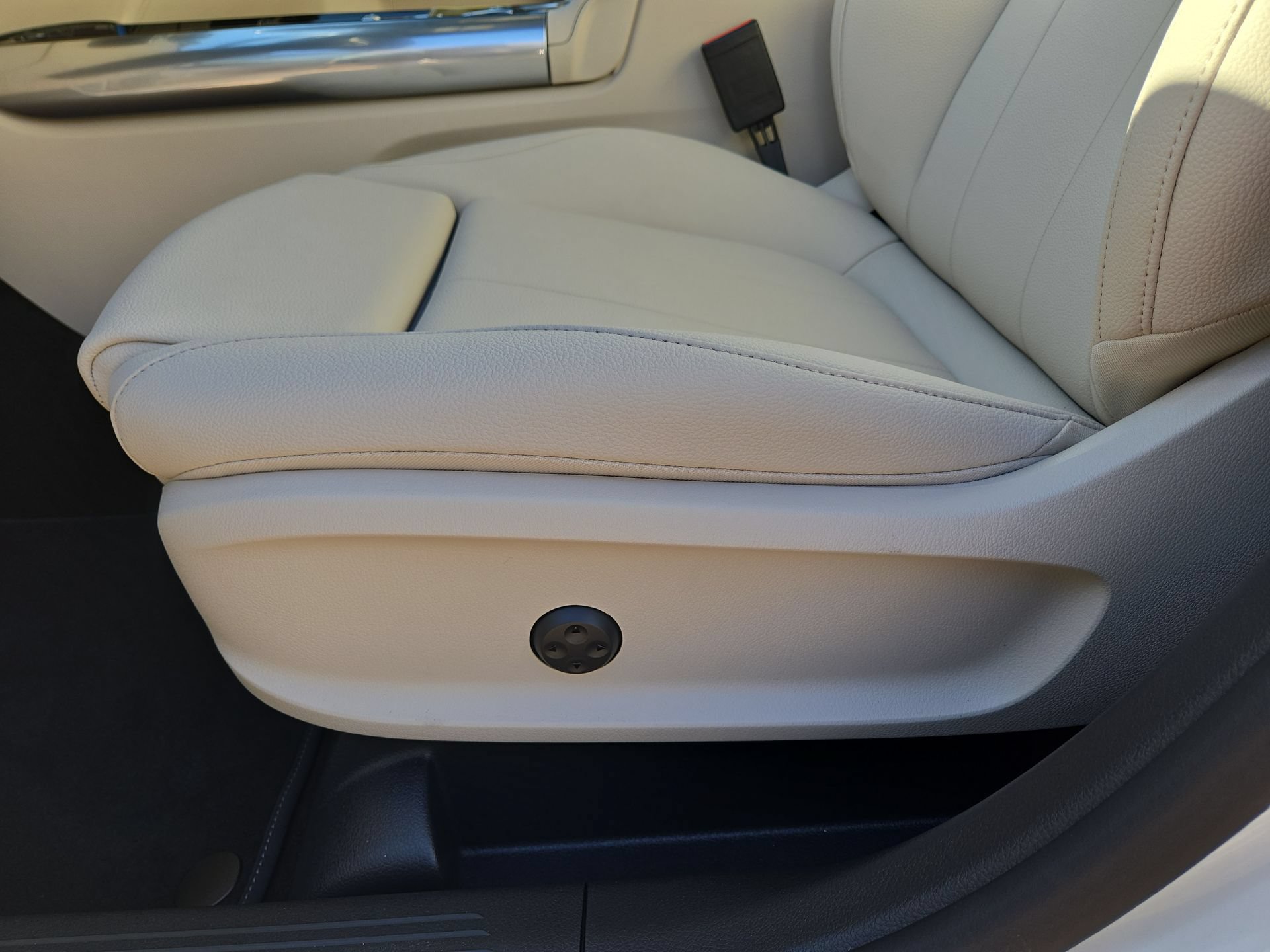 New 2026 Mercedes-Benz GLA 250 image 17