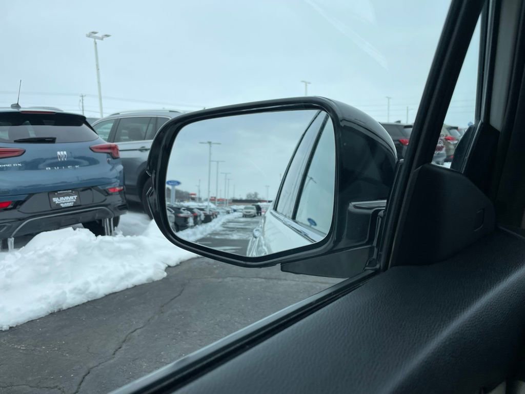 Used 2019 Honda Pilot Touring image 39