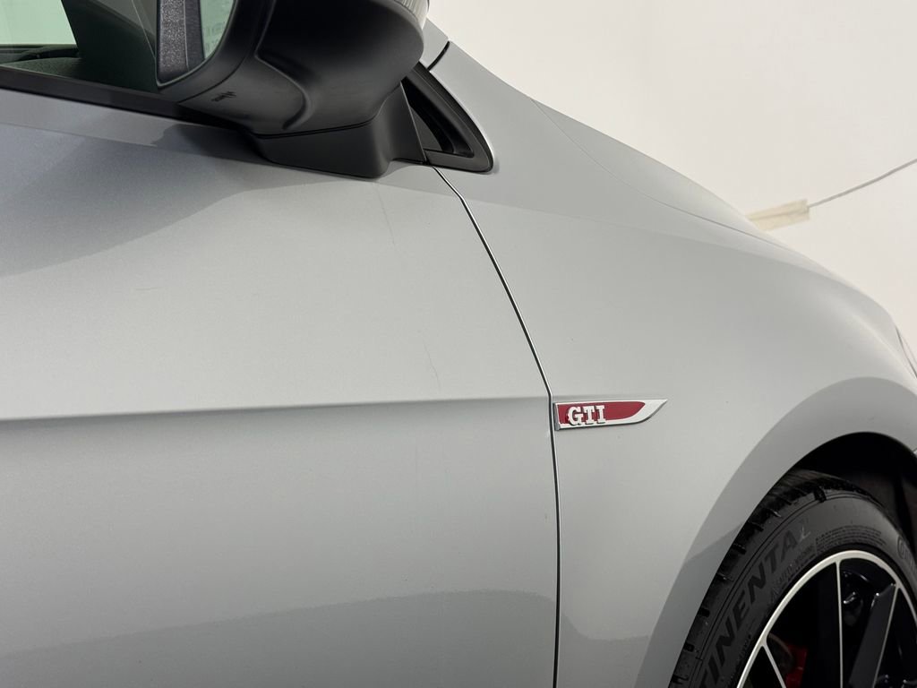 Used 2015 Volkswagen GTI SE w/ Lighting Package (SEL) image 12