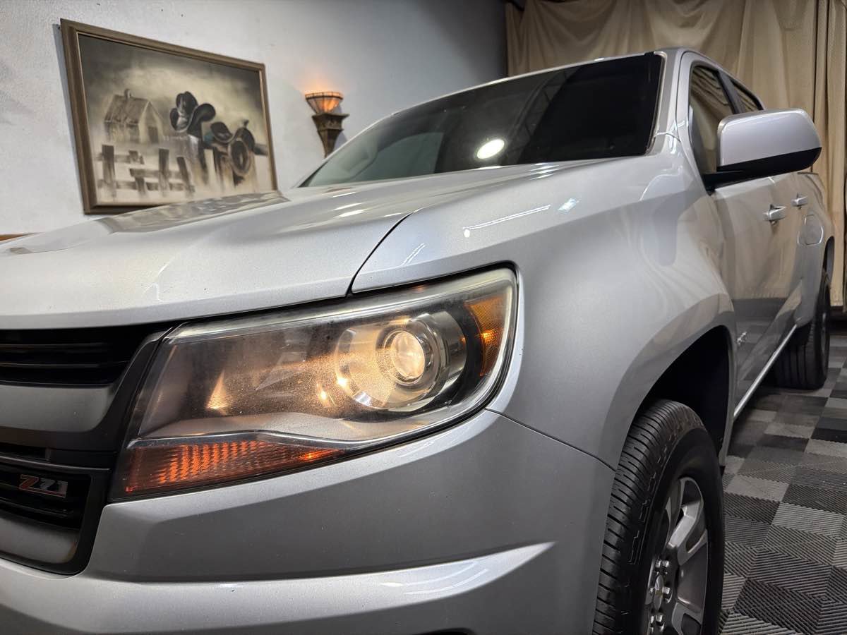Used 2020 Chevrolet Colorado Z71 AWD/4WD image 8