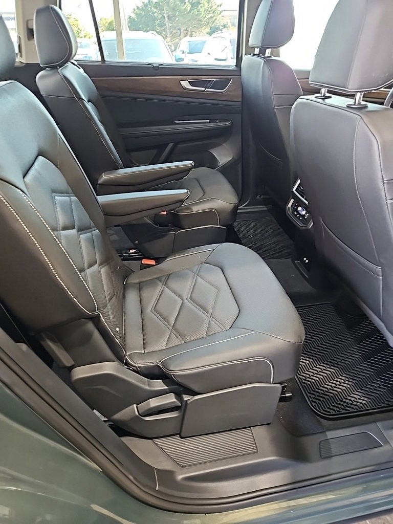 New 2026 Volkswagen Atlas SE image 18