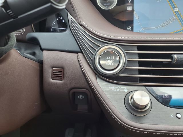 Used 2020 Lexus LS 500 w/ Interior Upgrade Package RWD image 34