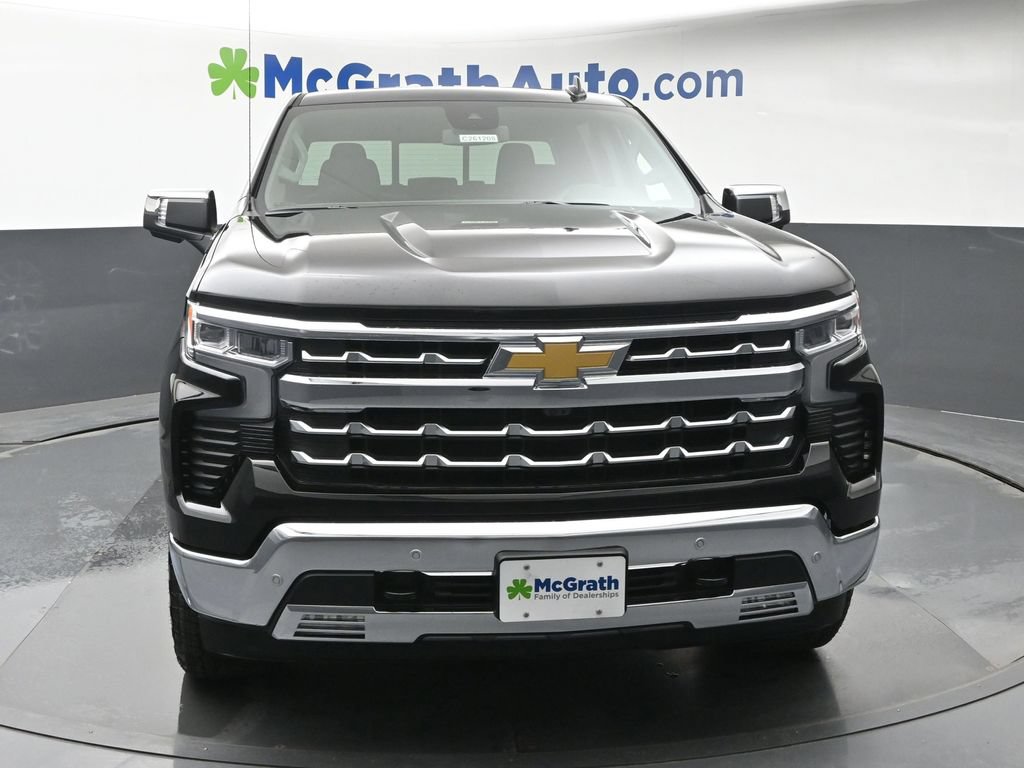 New 2026 Chevrolet Silverado 1500 LTZ w/ Z71 Off-Road Package AWD/4WD image 5