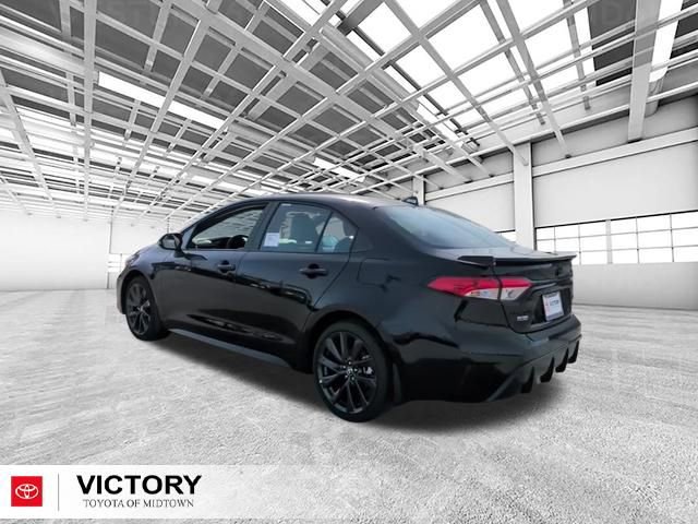 Used 2026 Toyota Corolla SE w/ SE Package image 5