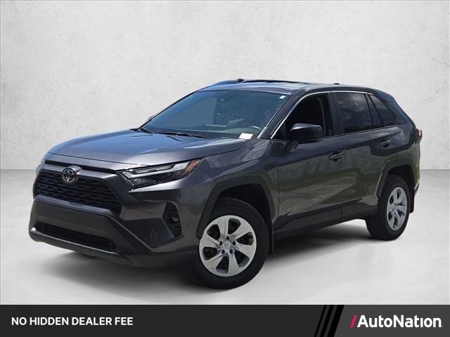 Used 2025 Toyota RAV4 LE FWD video 1