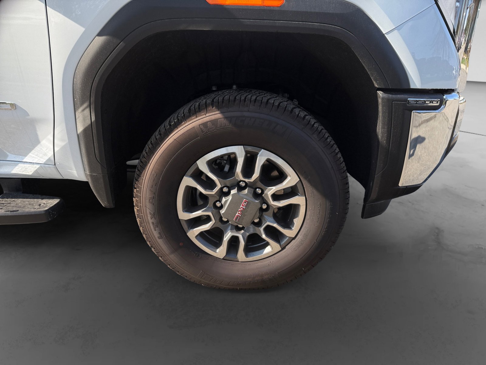 New 2026 GMC Sierra 2500 SLT w/ SLT Premium Package image 30