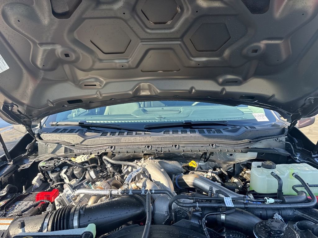 Used 2026 Ford F450 Lariat w/ FX4 Off-Road Package image 37