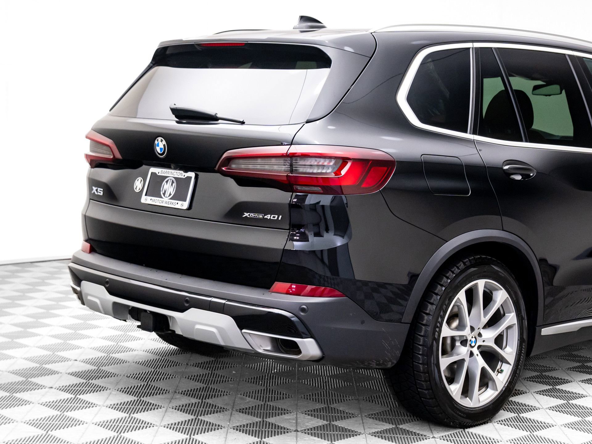 Used 2023 BMW X5 xDrive40i w/ Premium Package image 34