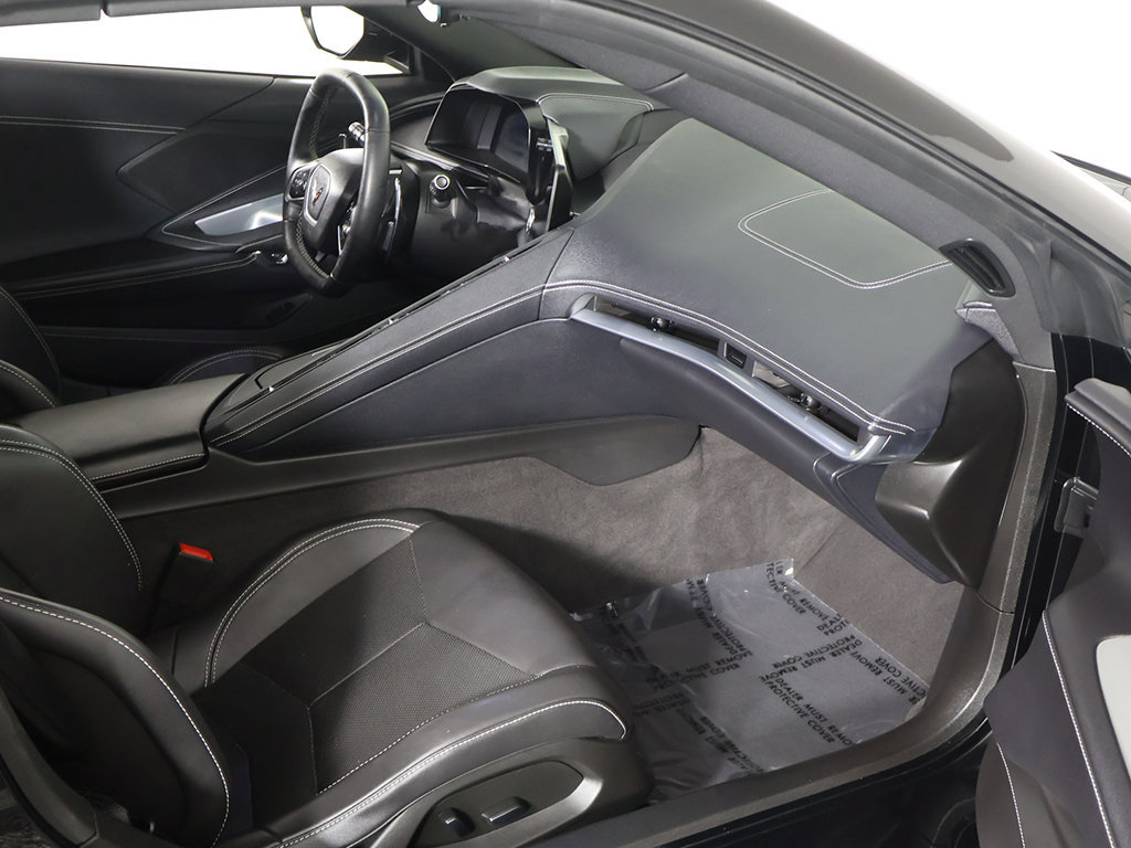 Used 2024 Chevrolet Corvette Stingray Convertible w/ Z51 Performance Package RWD image 27