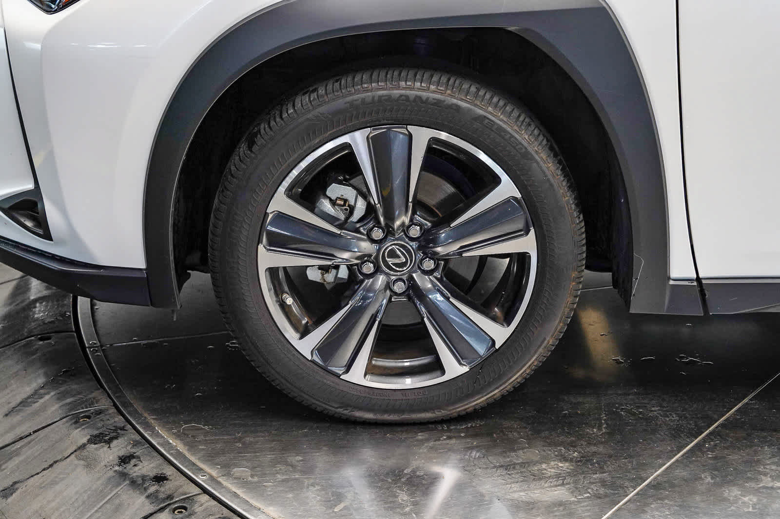 Used 2024 Lexus UX 250h FWD image 9