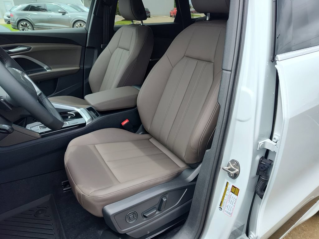 New 2026 Audi Q5 Premium AWD/4WD image 6