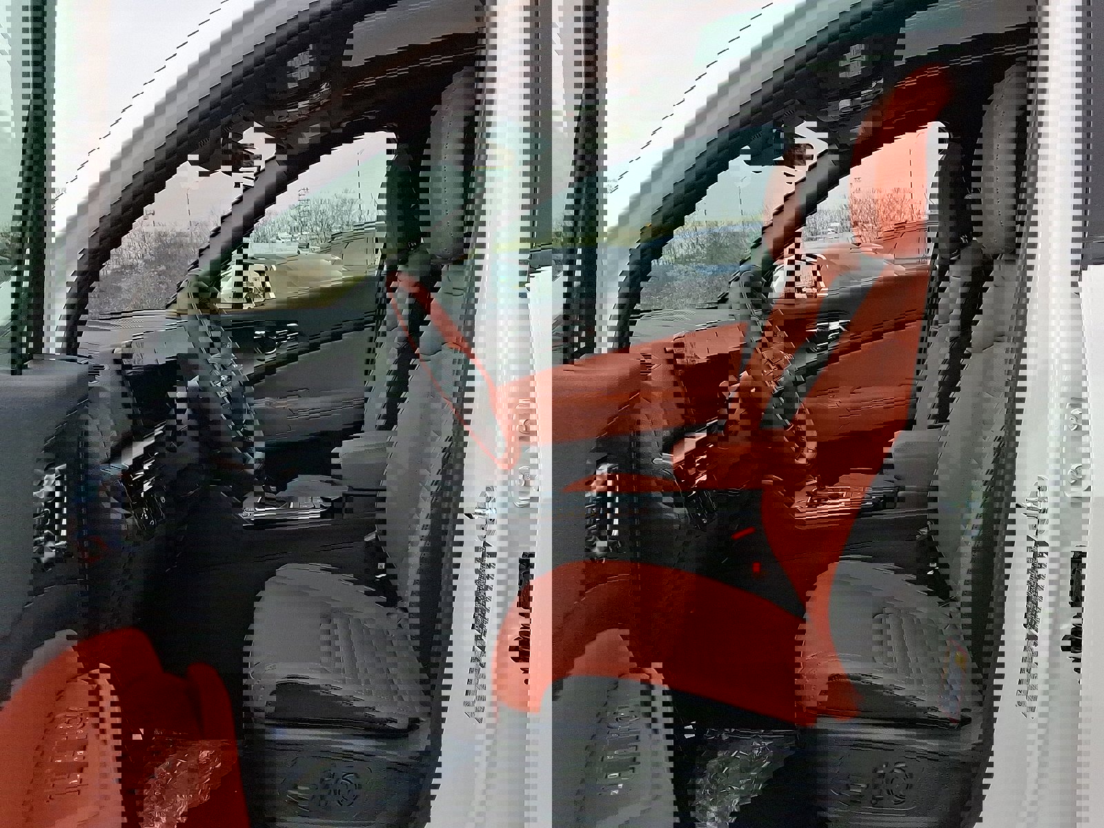 New 2026 Kia Sportage SX image 9