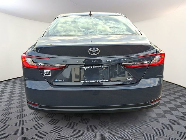 Used 2025 Toyota Camry LE image 5