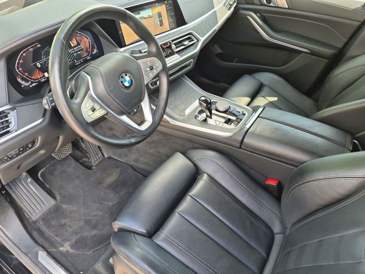 Used 2022 BMW X7 xDrive40i w/ Premium Package AWD/4WD image 2