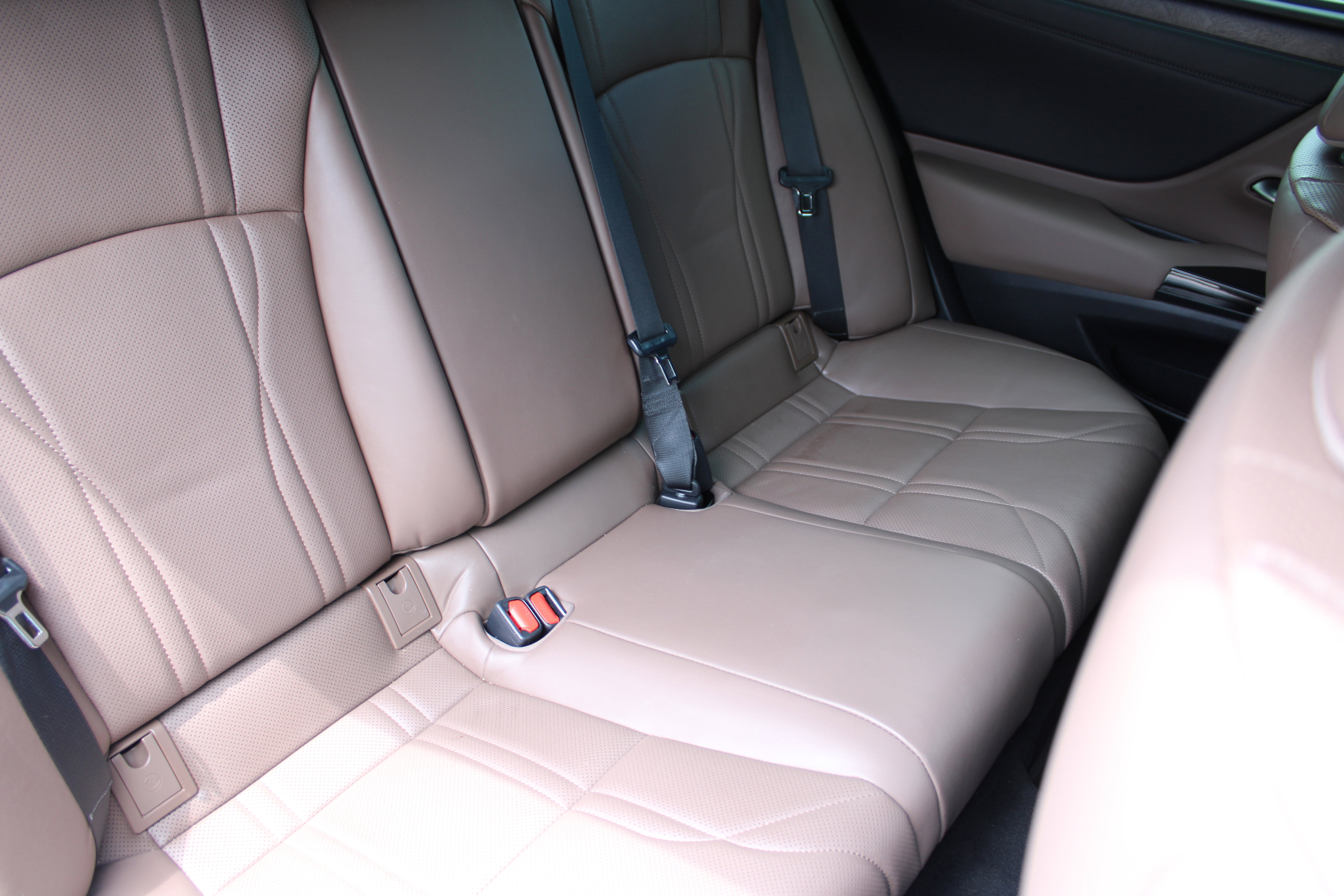 Used 2024 Lexus ES 350 Ultra Luxury FWD image 15