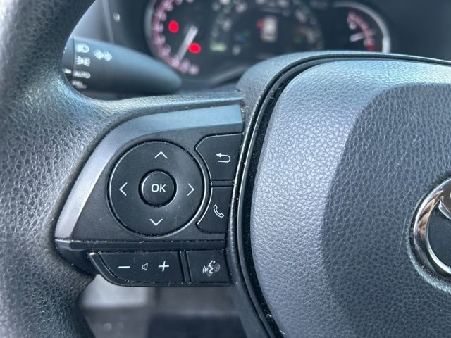 Used 2023 Toyota RAV4 XLE image 15