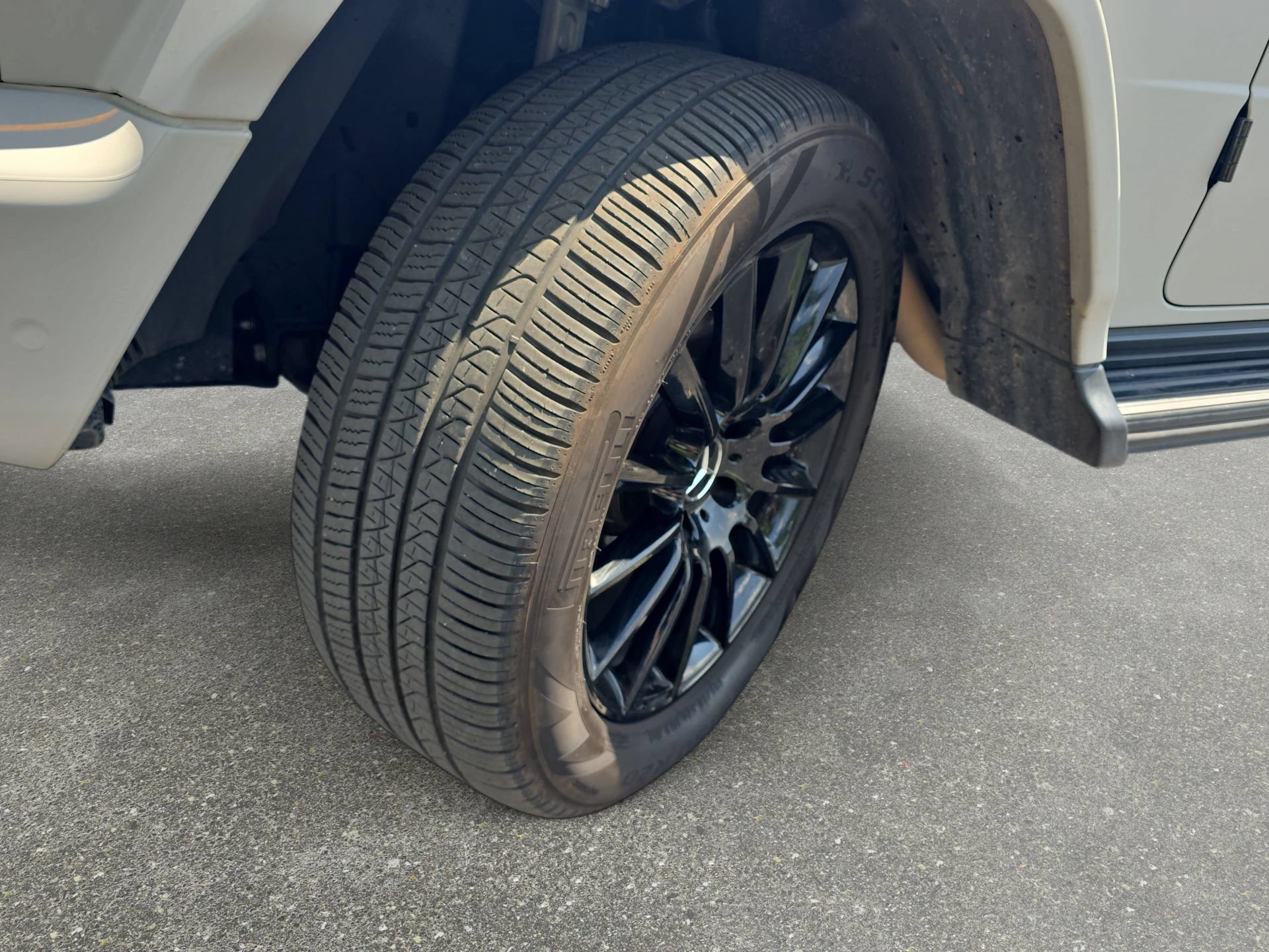 Used 2024 Mercedes-Benz G 550 image 30