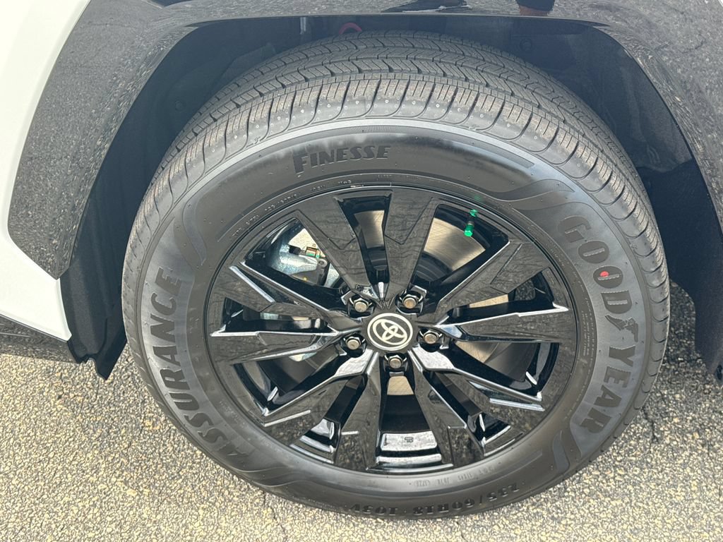 New 2026 Toyota RAV4 SE AWD/4WD image 11