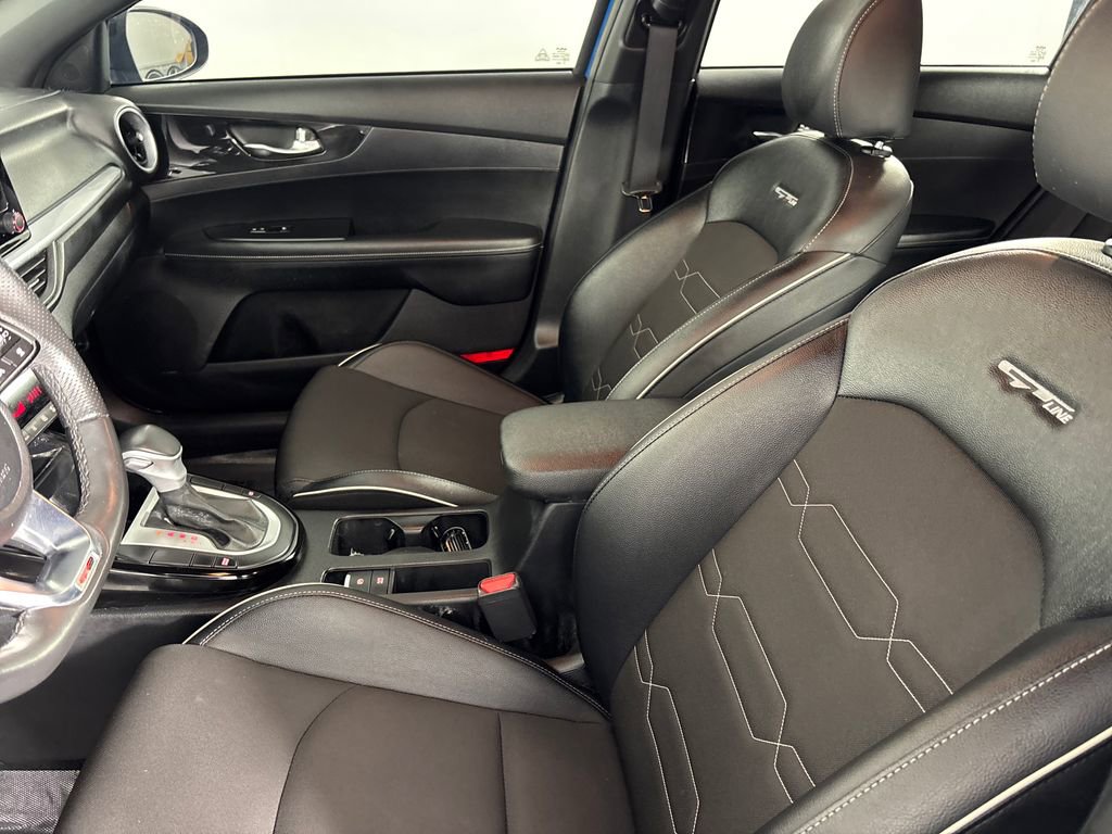 Used 2024 Kia Forte GT-Line image 8