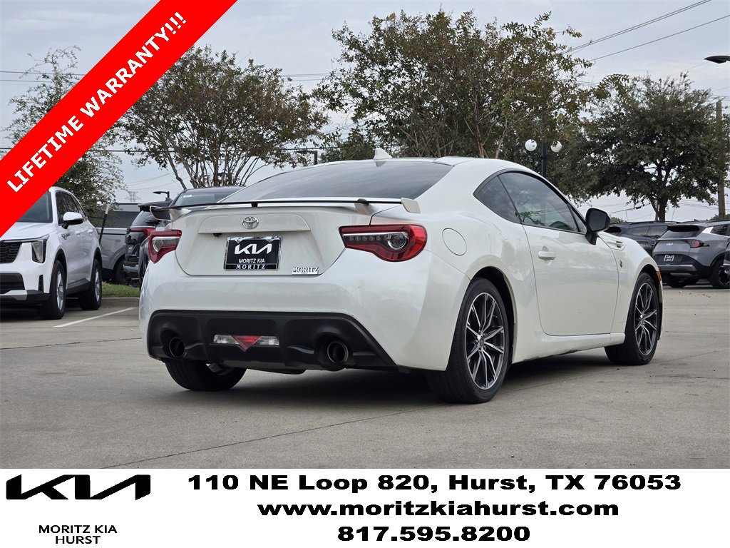 Used 2020 Toyota 86 image 4