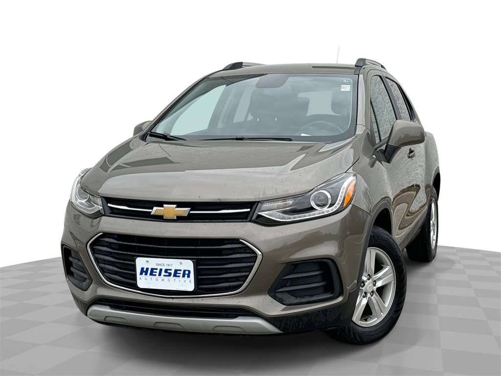 Used 2022 Chevrolet Trax LT w/ LT Convenience Package image 1
