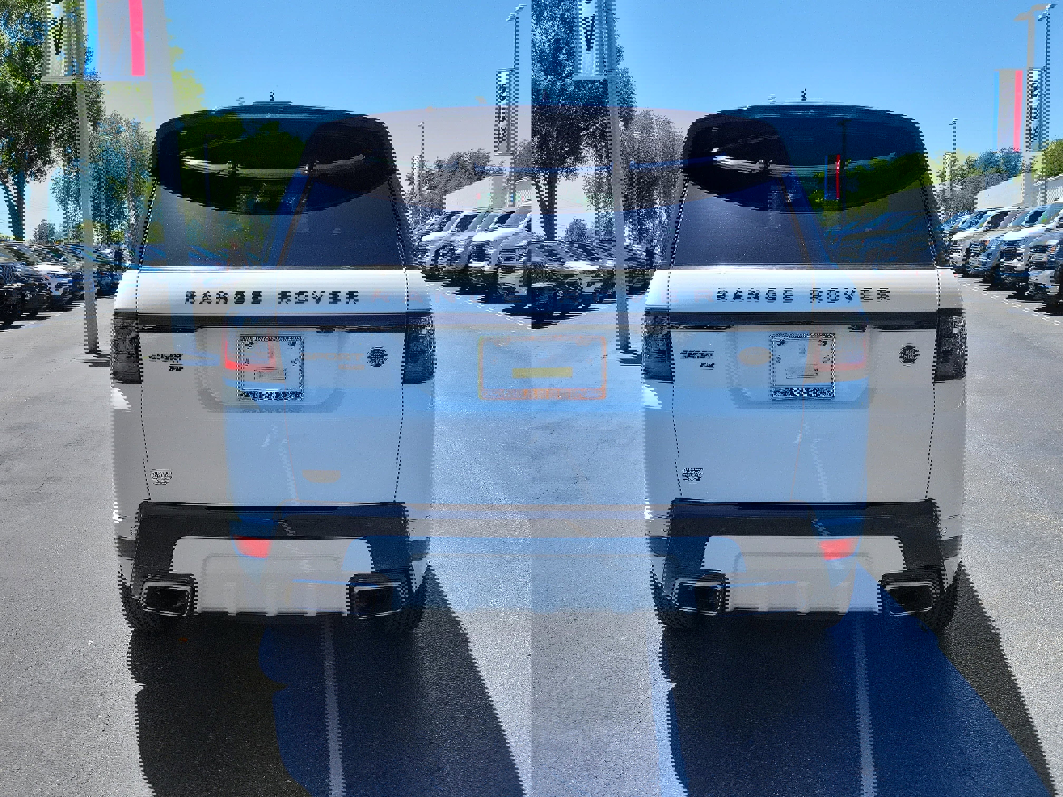 Used 2020 Land Rover Range Rover Sport HST image 8