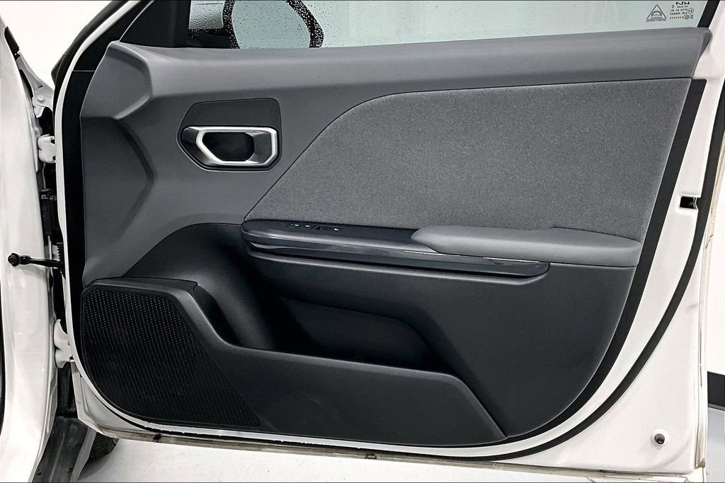 Used 2025 Kia K4 EX FWD image 22