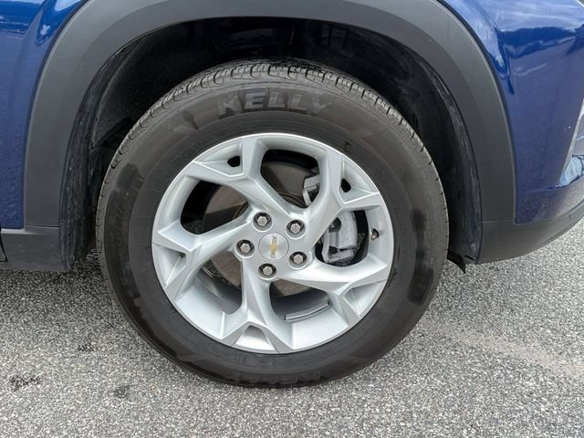 Used 2024 Chevrolet Trax LS w/ LS Convenience Package FWD image 10