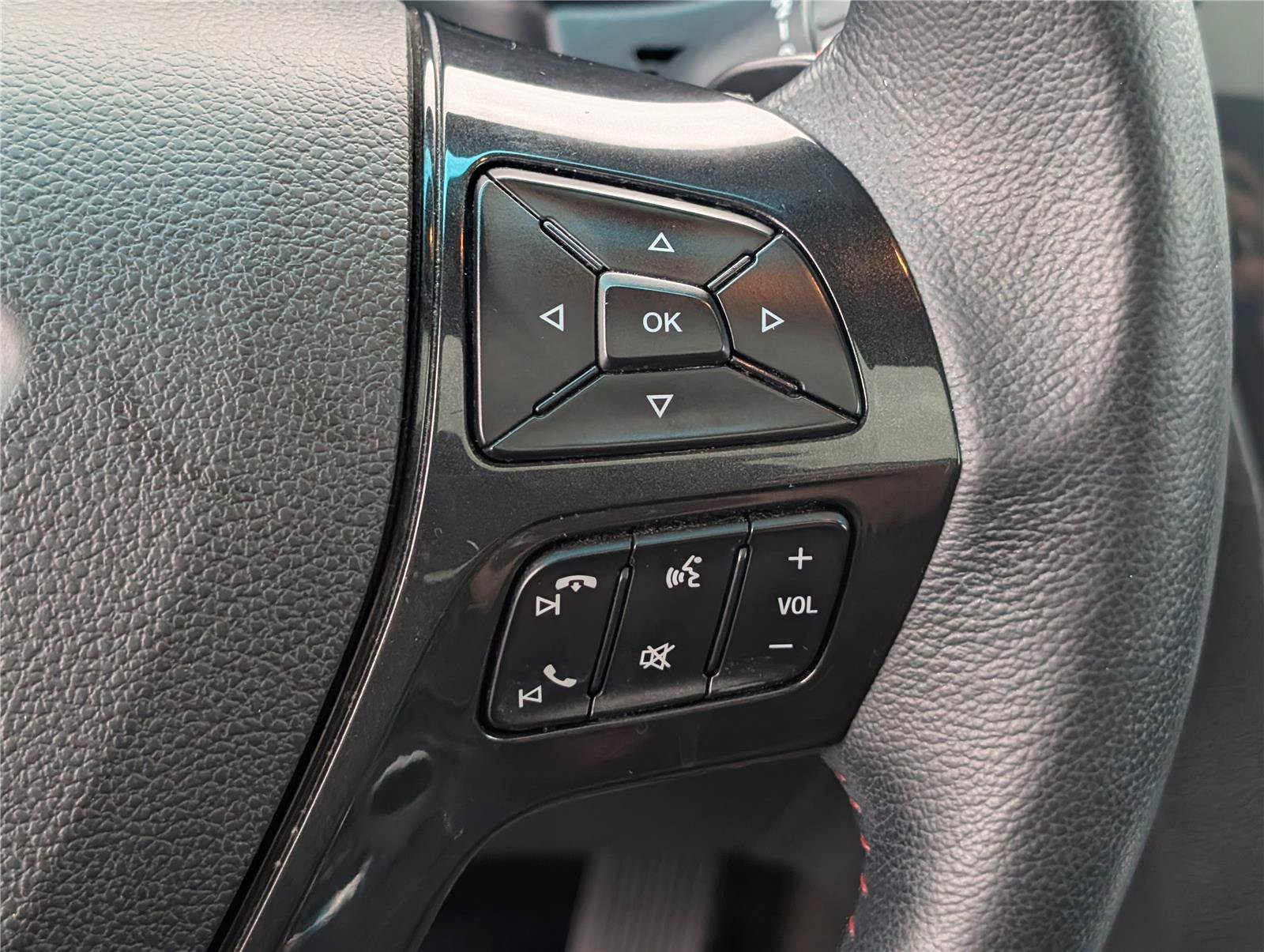 Used 2017 Ford Explorer Sport w/ Equipment Group 401A AWD/4WD image 28