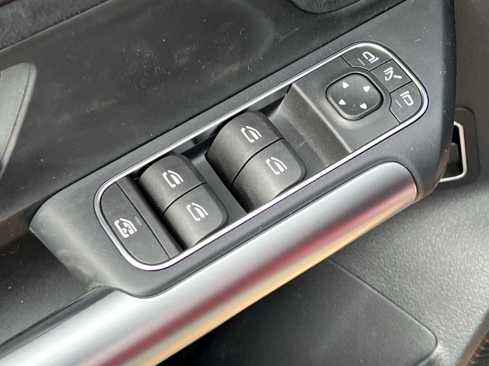 New 2026 Mercedes-Benz GLA 250 4MATIC image 13