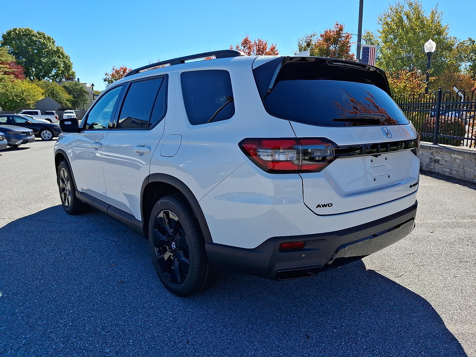 New 2026 Honda Pilot Black Edition image 3