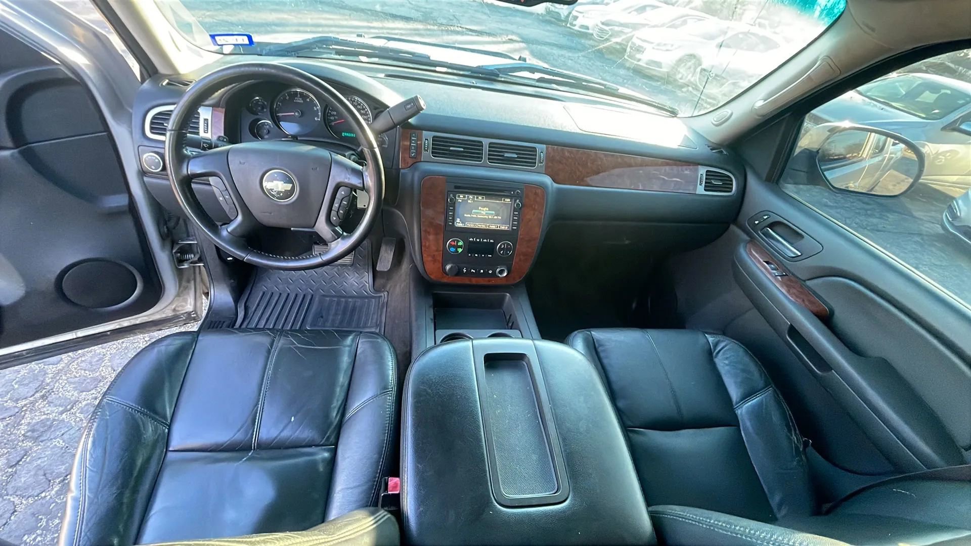 Used 2007 Chevrolet Silverado 1500 LTZ w/ Safety Package AWD/4WD image 20