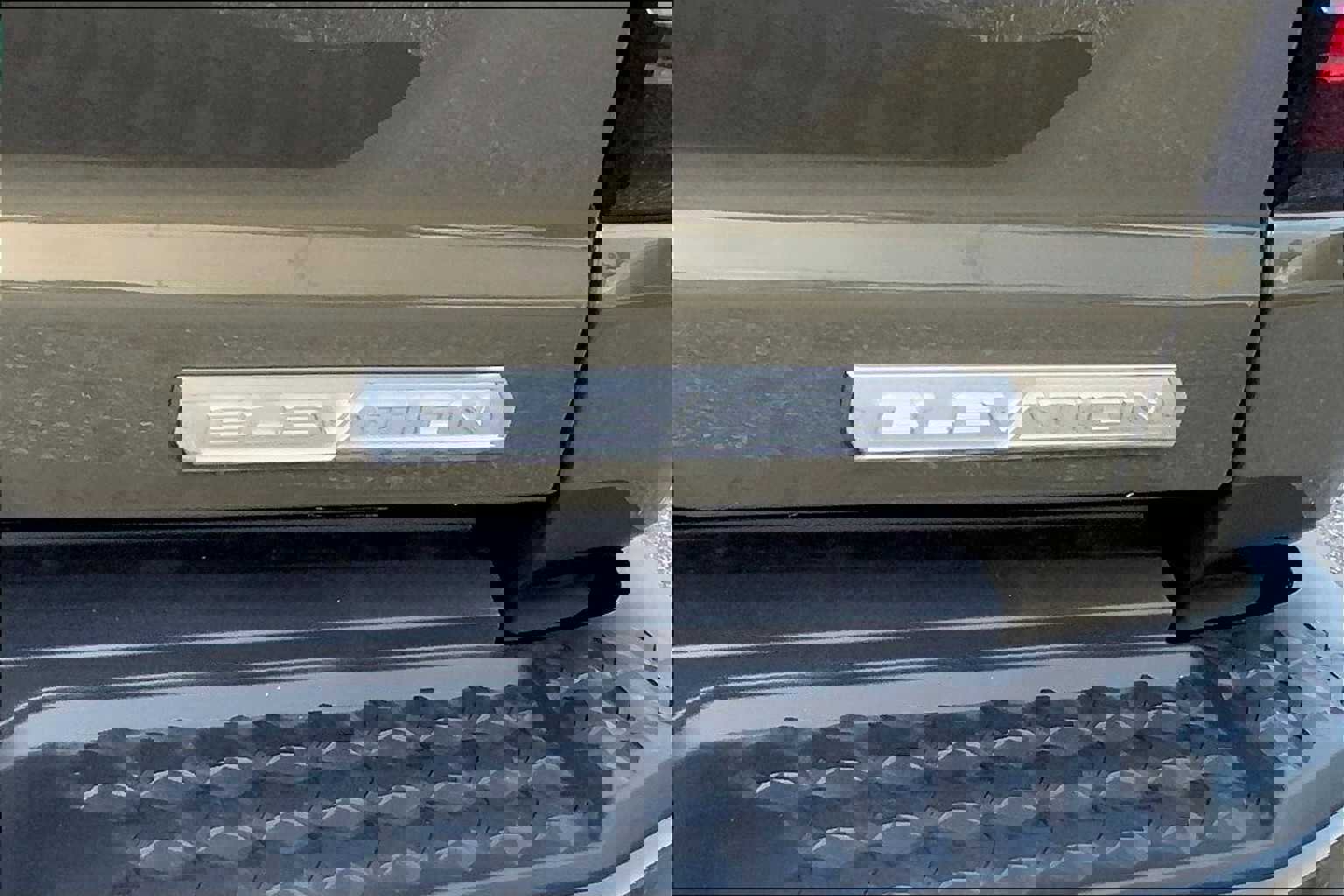 New 2025 GMC Canyon Elevation w/ Convenience Package image 15