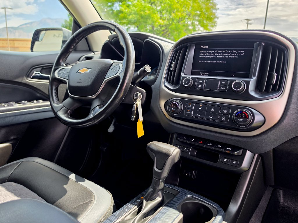 Used 2019 Chevrolet Colorado Z71 AWD/4WD image 14