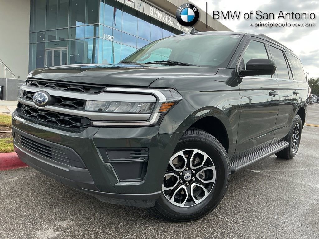 Used 2022 Ford Expedition XLT