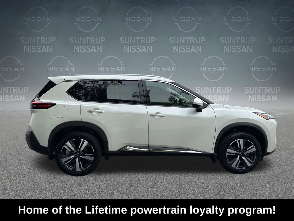Used 2023 Nissan Rogue SL FWD image 7